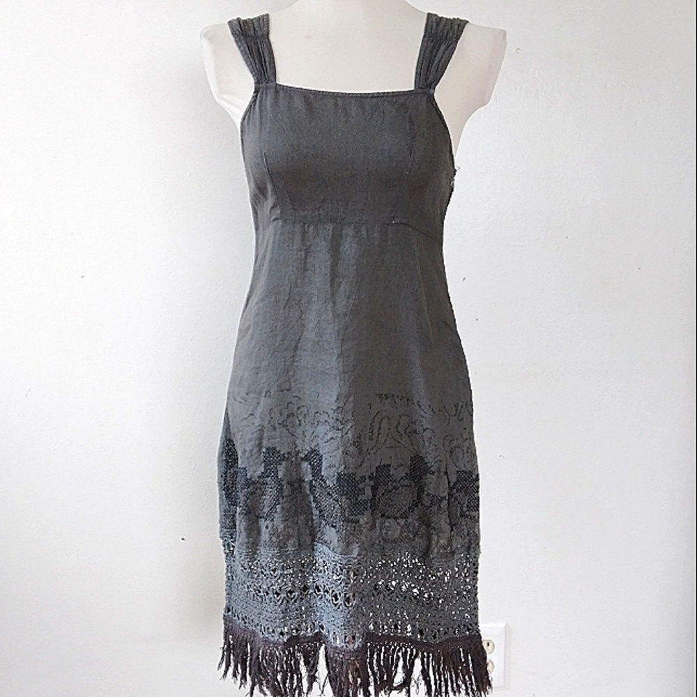 S)Monoreno Linen Crochet Duck Fringe Dress